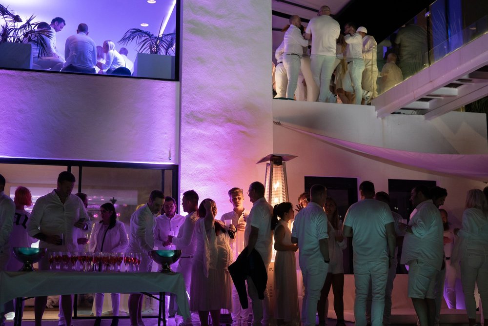 white-party-fest.jpg